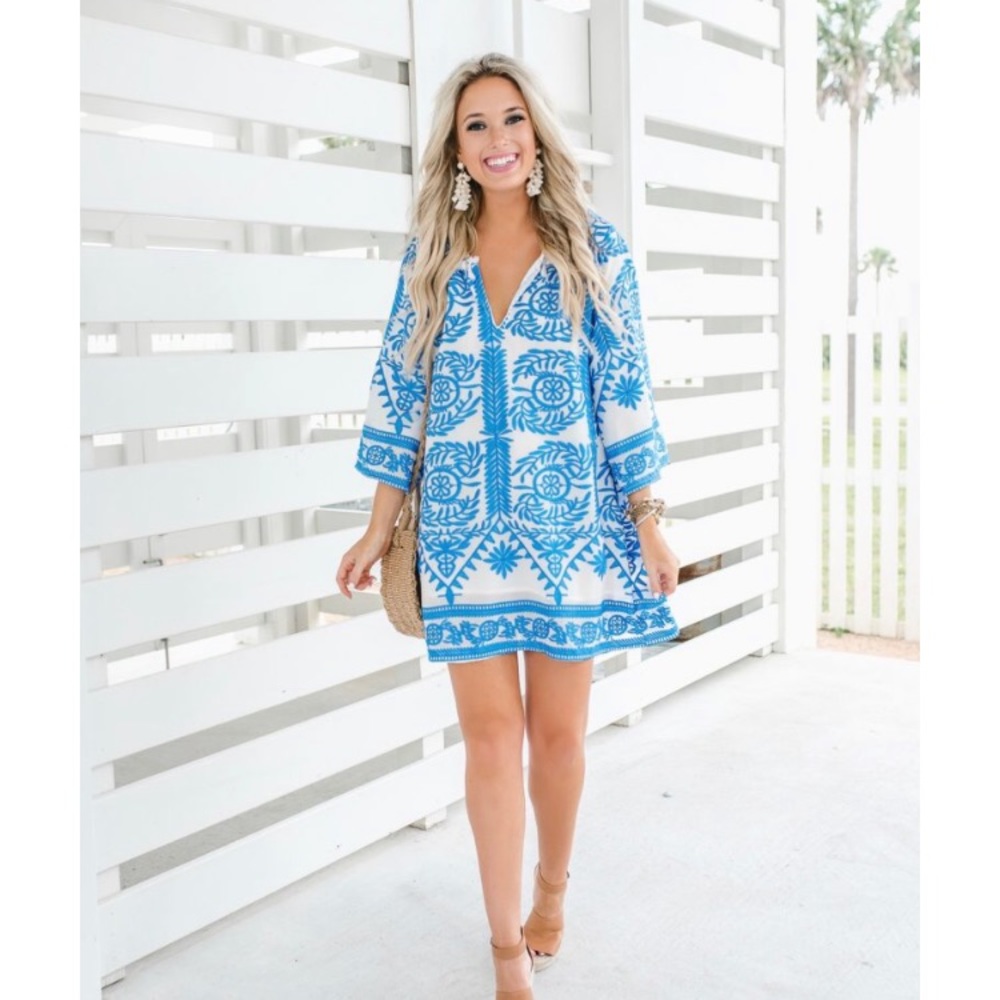 Goodnight Macaroon Blue and White Kaftan